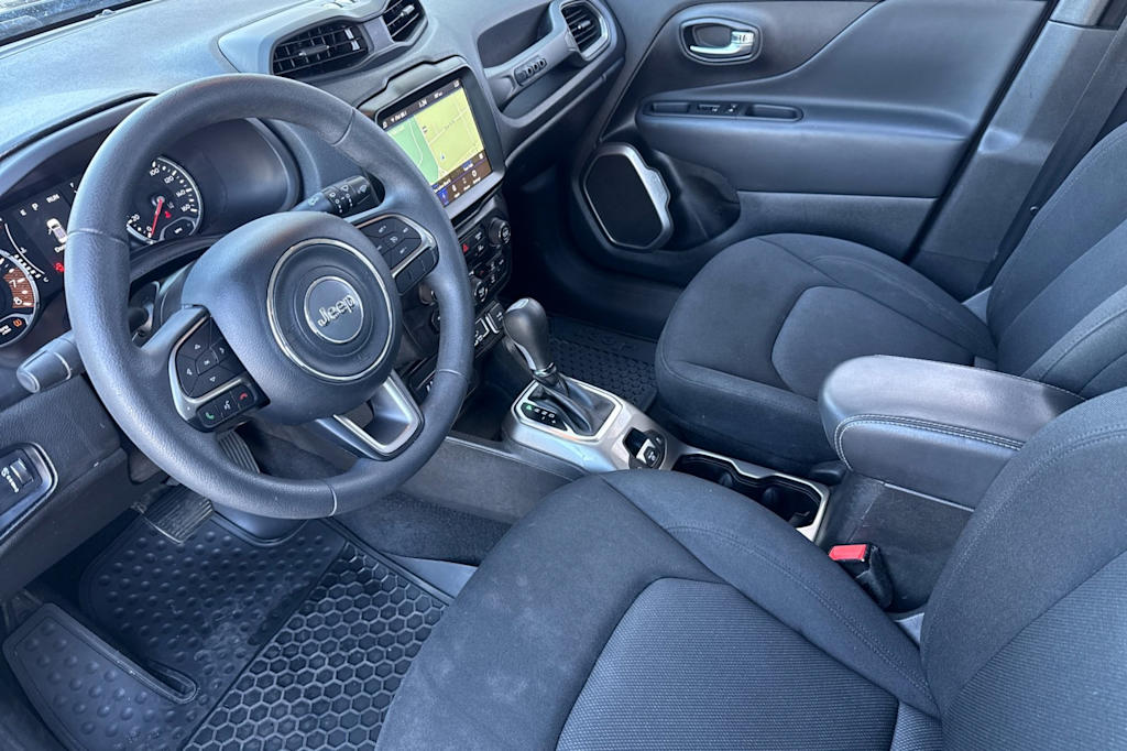 Thumbnail: 2022 Jeep Renegade - 8