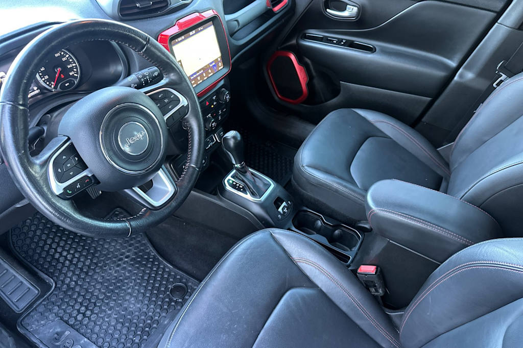 Thumbnail: 2023 Jeep Renegade - 8