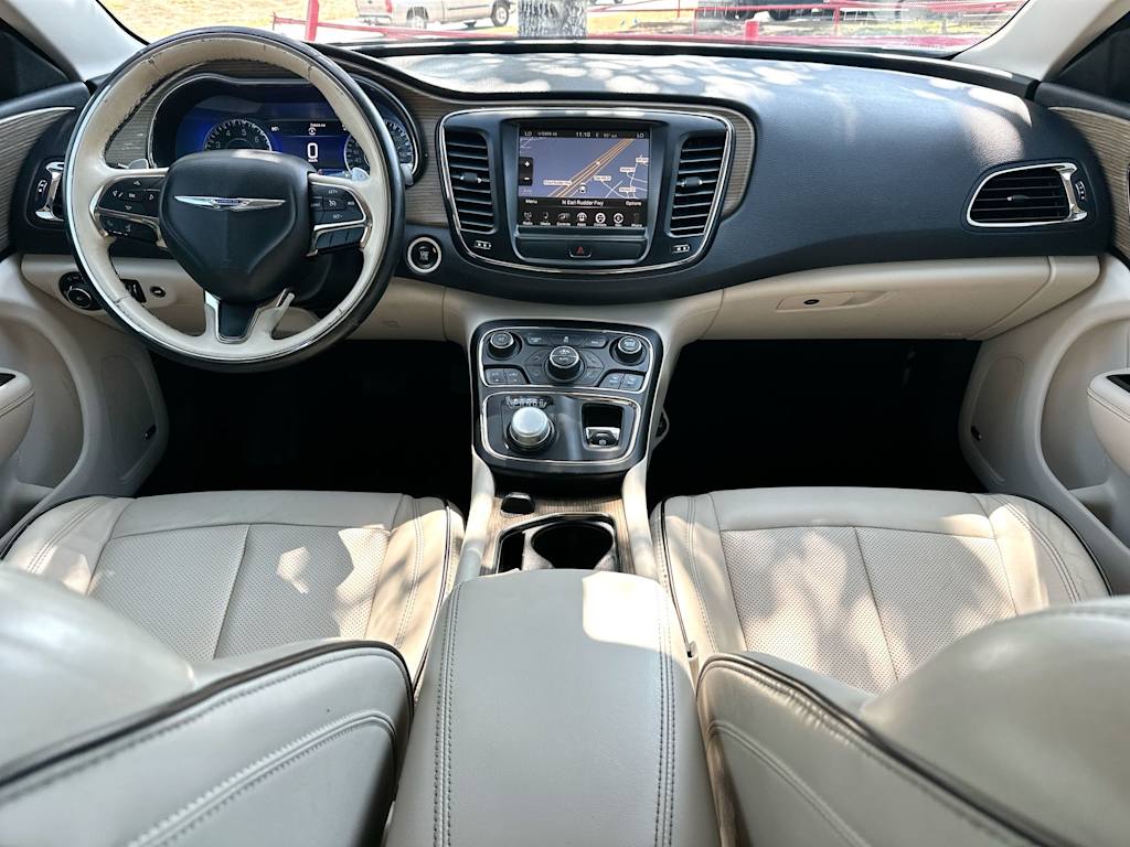 Thumbnail: 2015 Chrysler 200 - 9