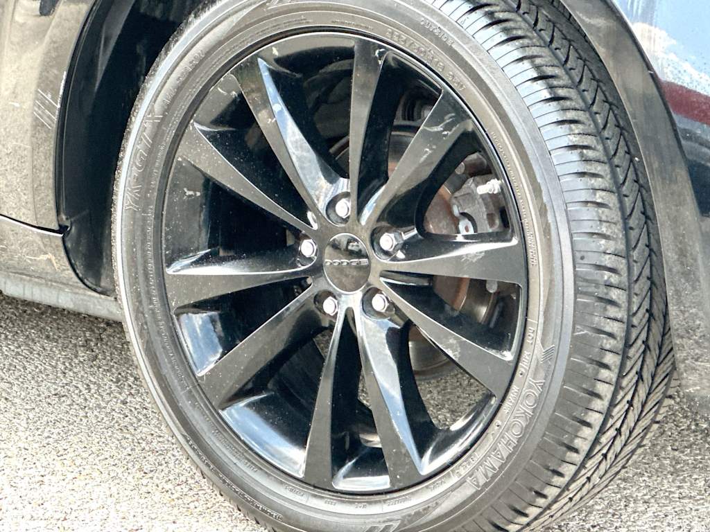 Thumbnail: 2013 Dodge Avenger - 6