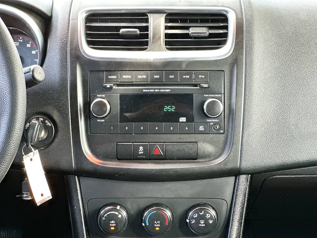 Thumbnail: 2013 Dodge Avenger - 11