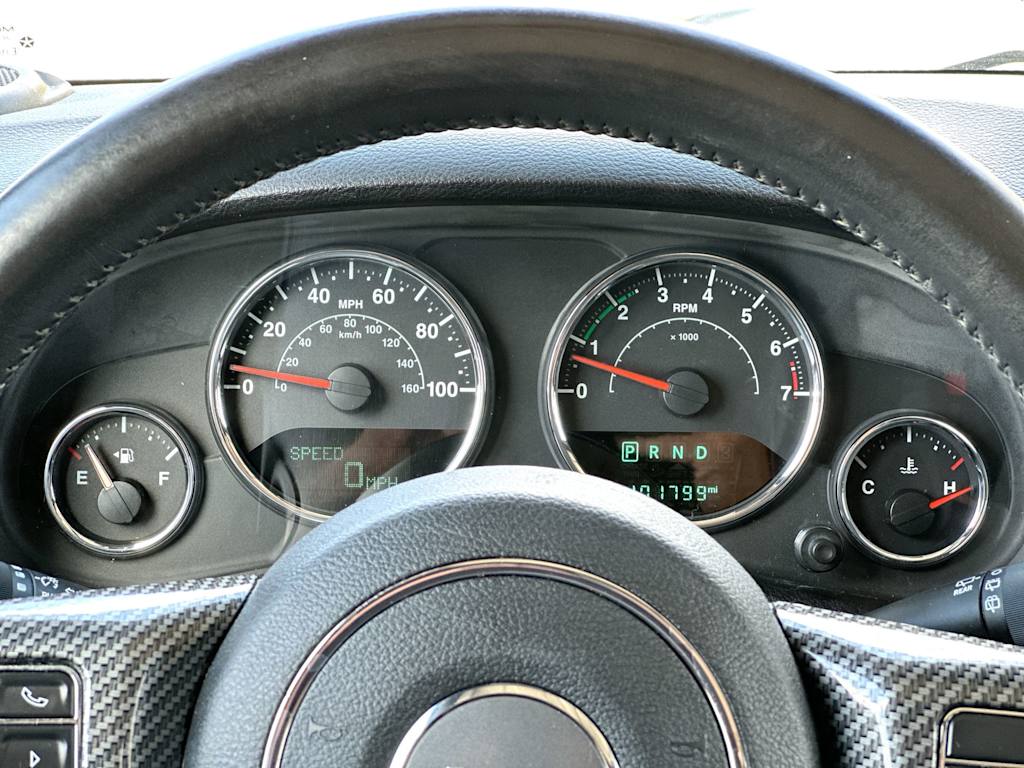 Thumbnail: 2017 Jeep Wrangler - 15