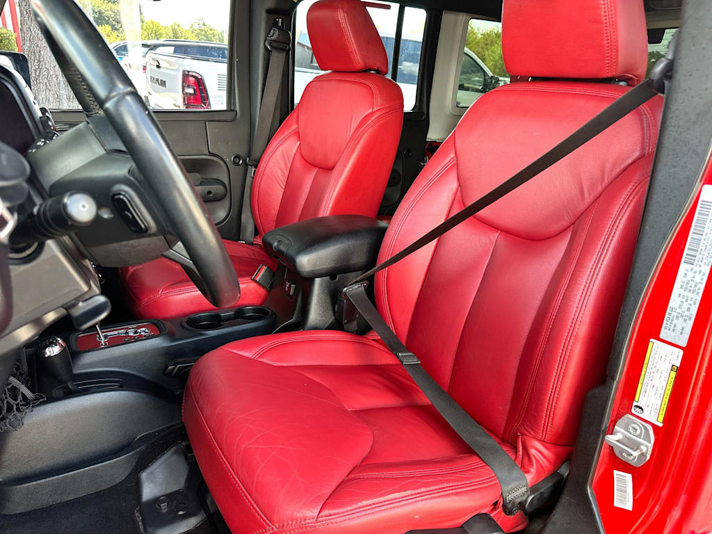 Thumbnail: 2017 Jeep Wrangler - 10