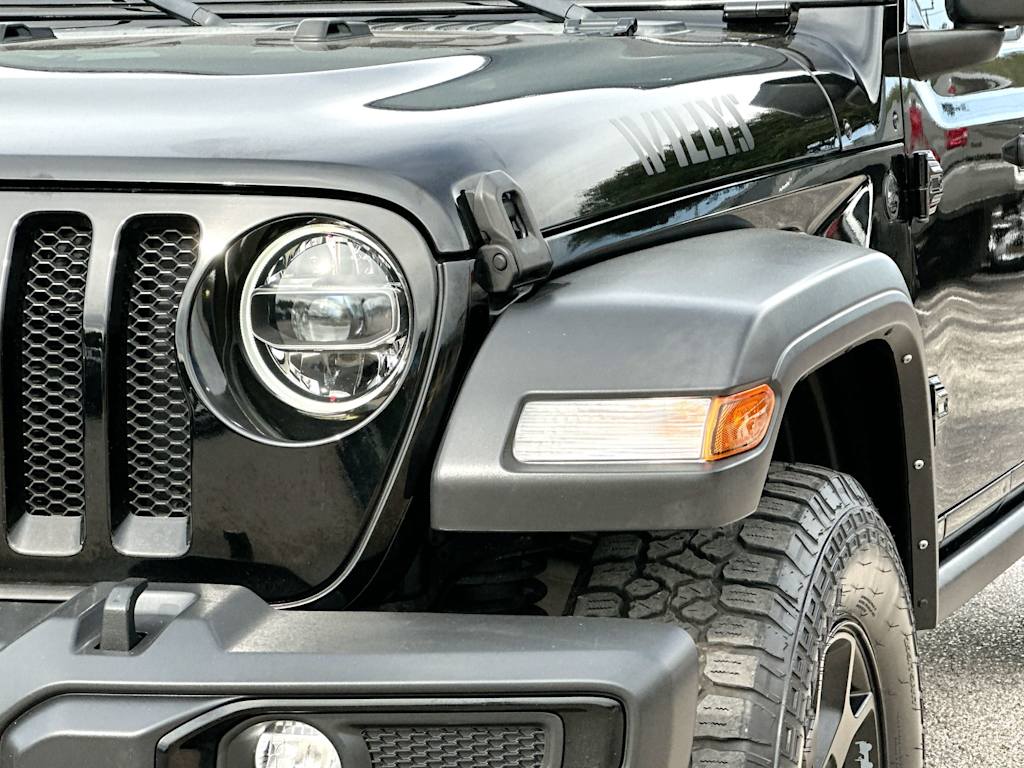 Thumbnail: 2022 Jeep Wrangler - 27