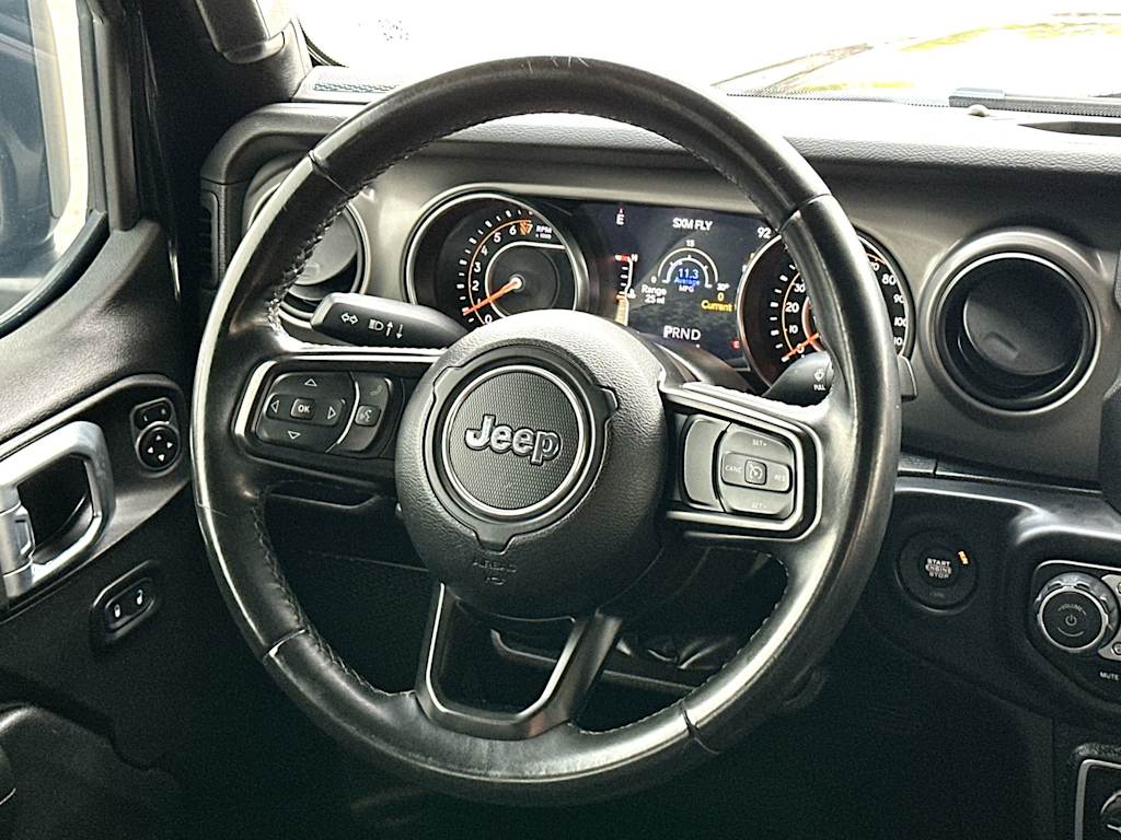 Thumbnail: 2022 Jeep Wrangler - 12