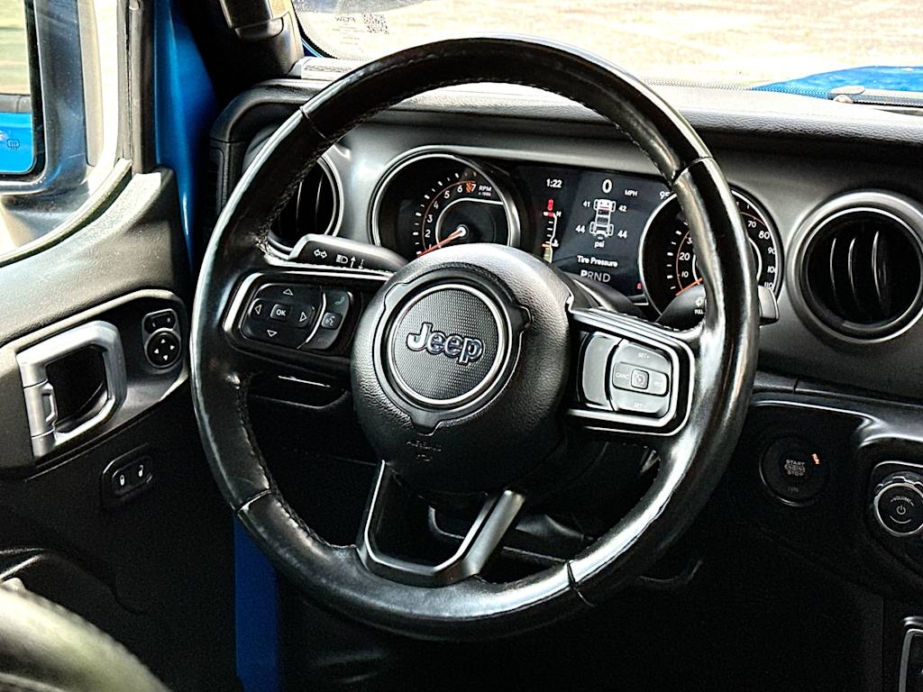 Thumbnail: 2022 Jeep Wrangler - 12