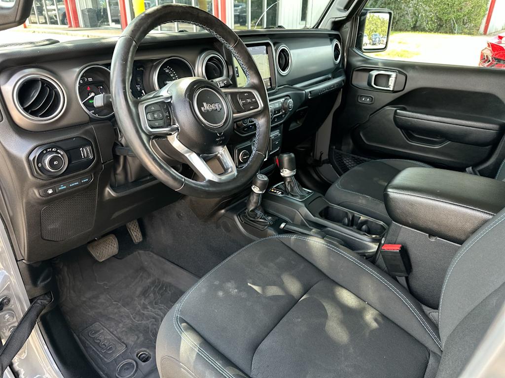 Thumbnail: 2023 Jeep Wrangler - 9