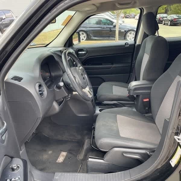 Thumbnail: 2012 Jeep Patriot - 5