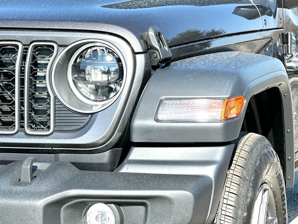 Thumbnail: 2026 Jeep Wrangler - 10