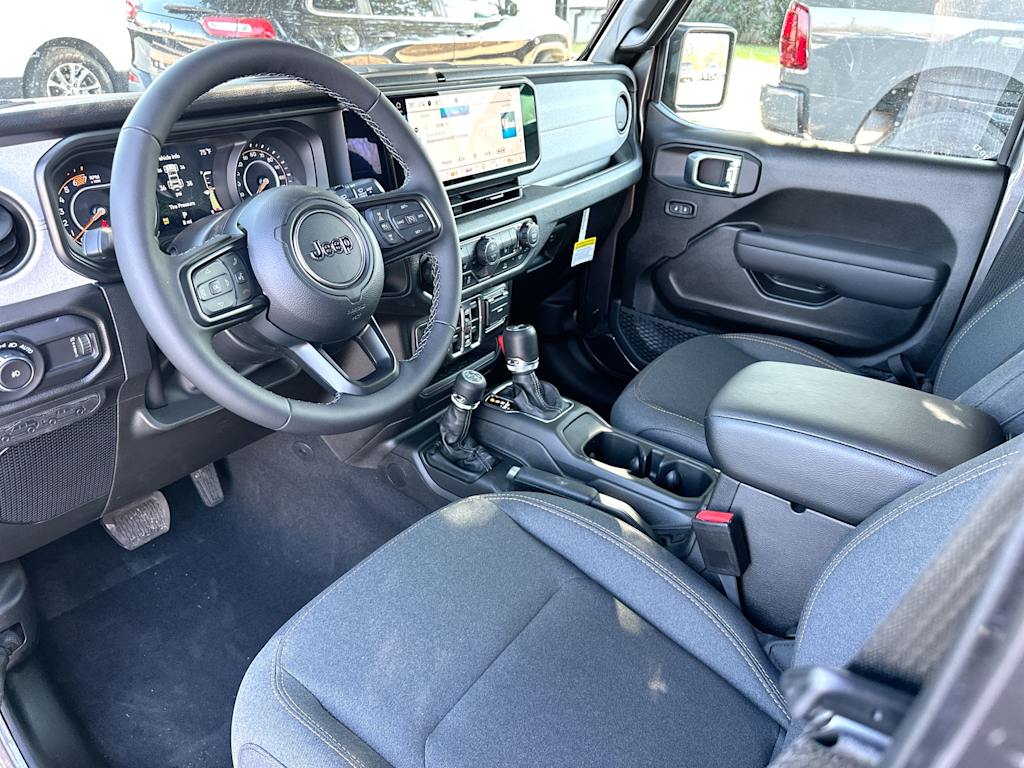 Thumbnail: 2026 Jeep Wrangler - 2