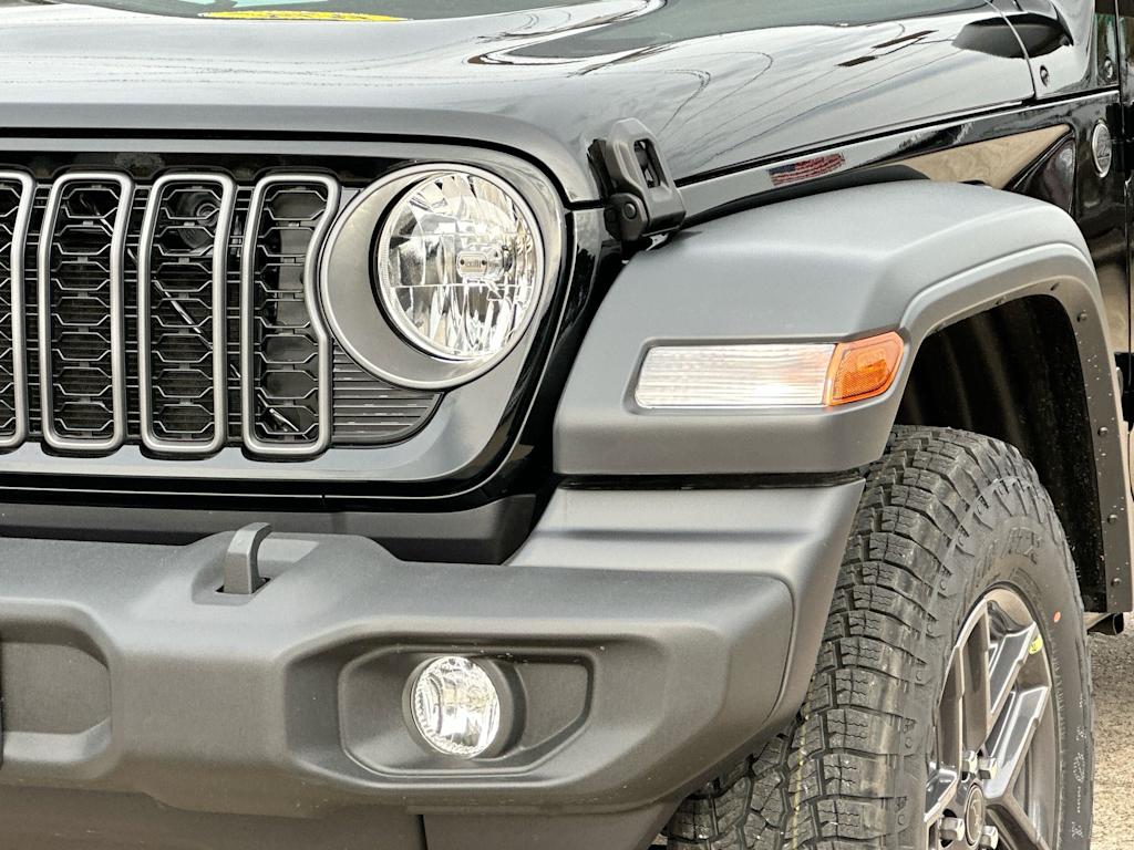 Thumbnail: 2026 Jeep Wrangler - 26