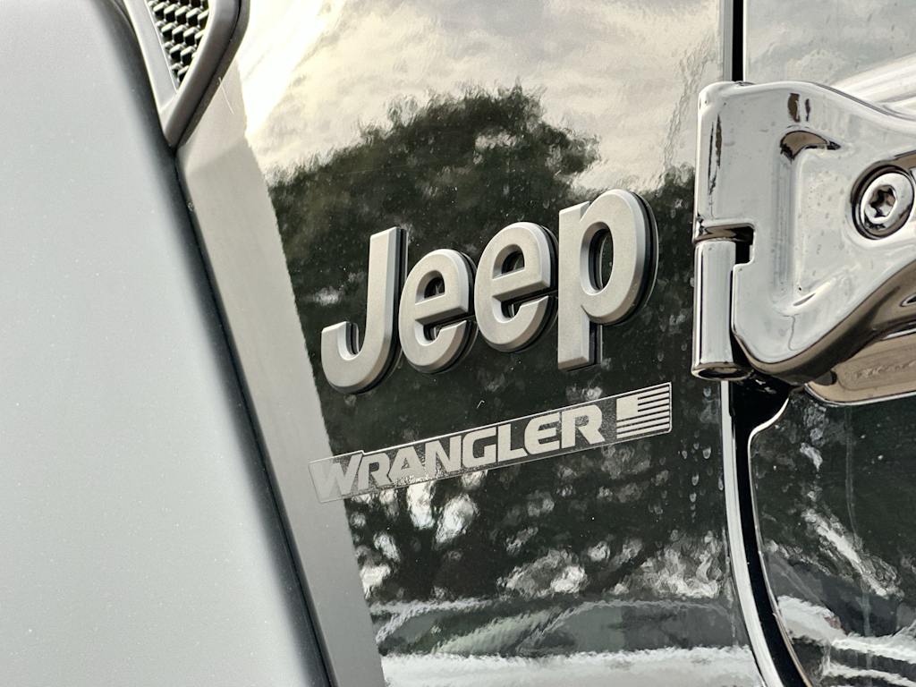 Thumbnail: 2026 Jeep Wrangler - 7