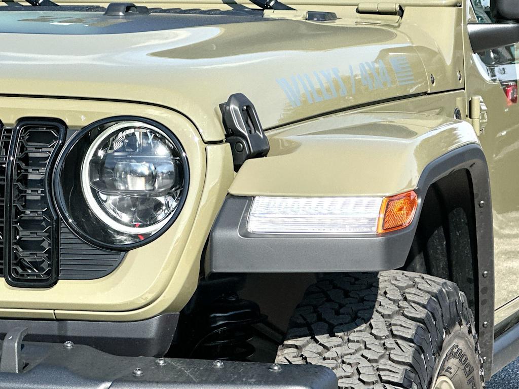 Thumbnail: 2026 Jeep Wrangler - 2