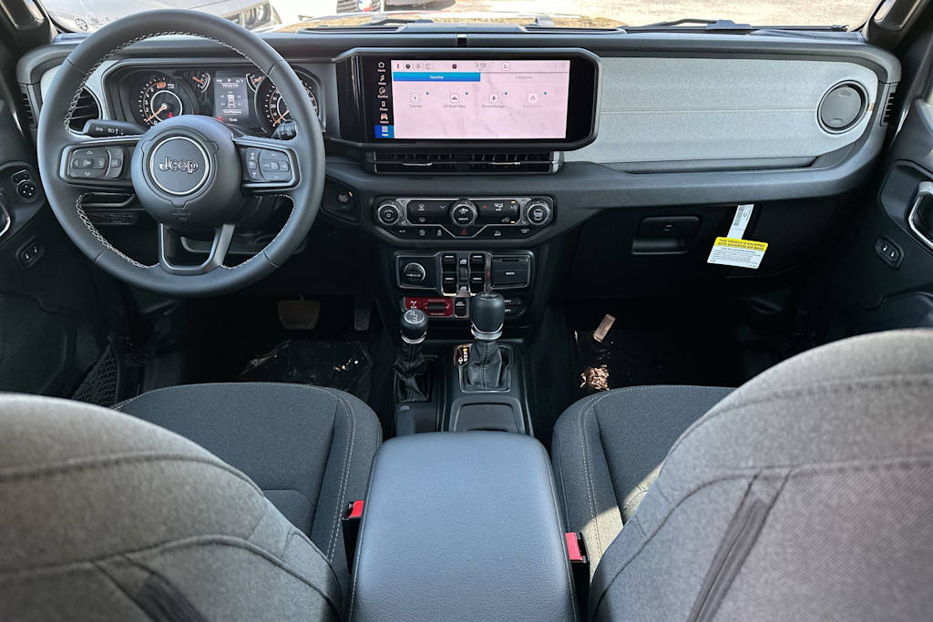 2025 Jeep Wrangler Sport 10
