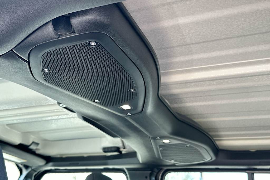 2025 Jeep Wrangler Sport 29
