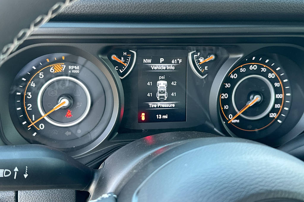 2025 Jeep Wrangler Sport 16