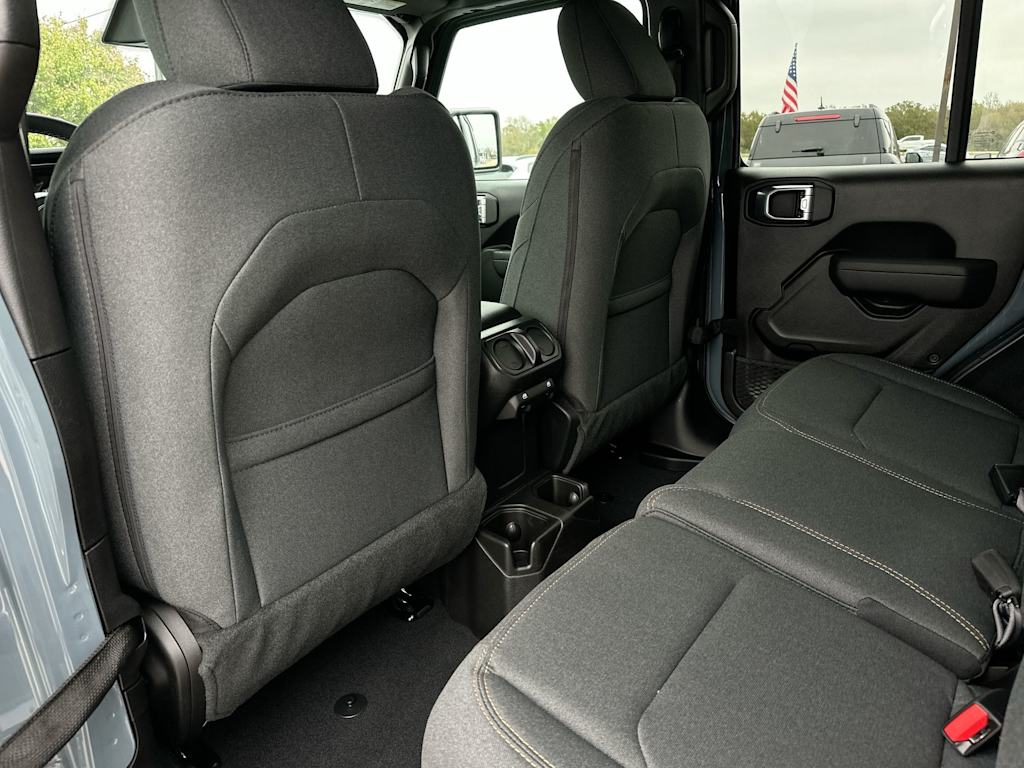 Thumbnail: 2026 Jeep Wrangler - 27