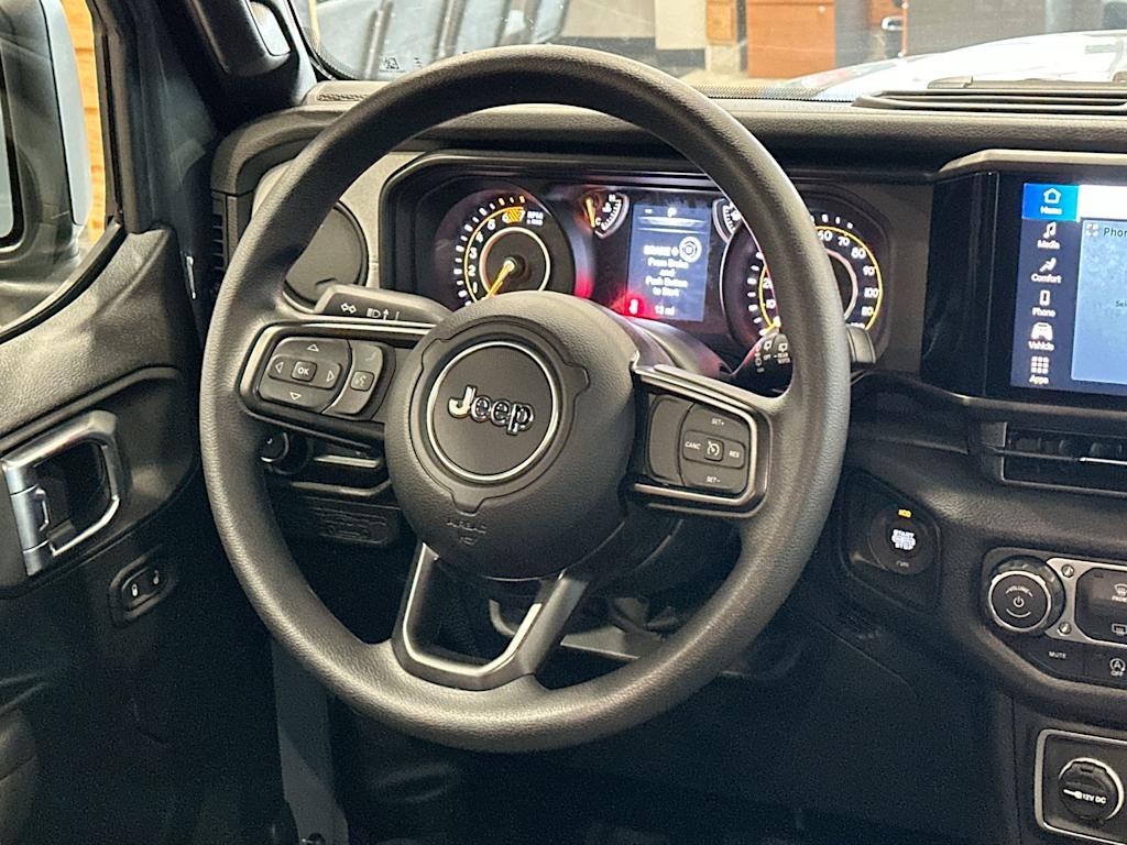 Thumbnail: 2026 Jeep Wrangler - 11