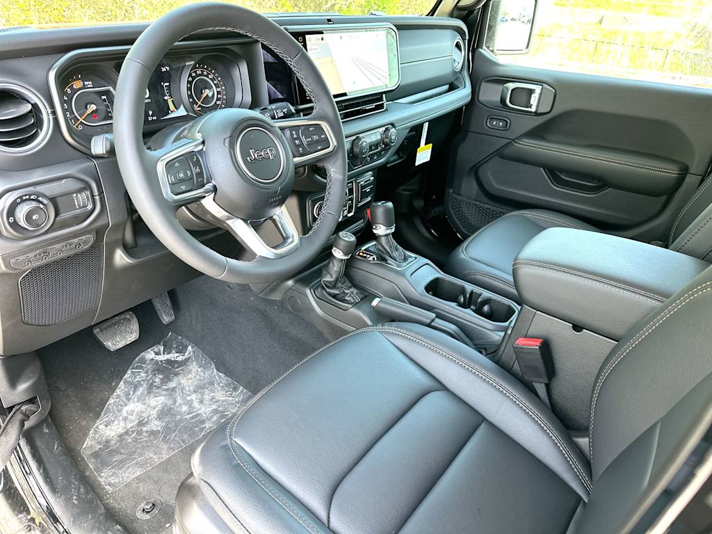 Thumbnail: 2026 Jeep Wrangler - 2
