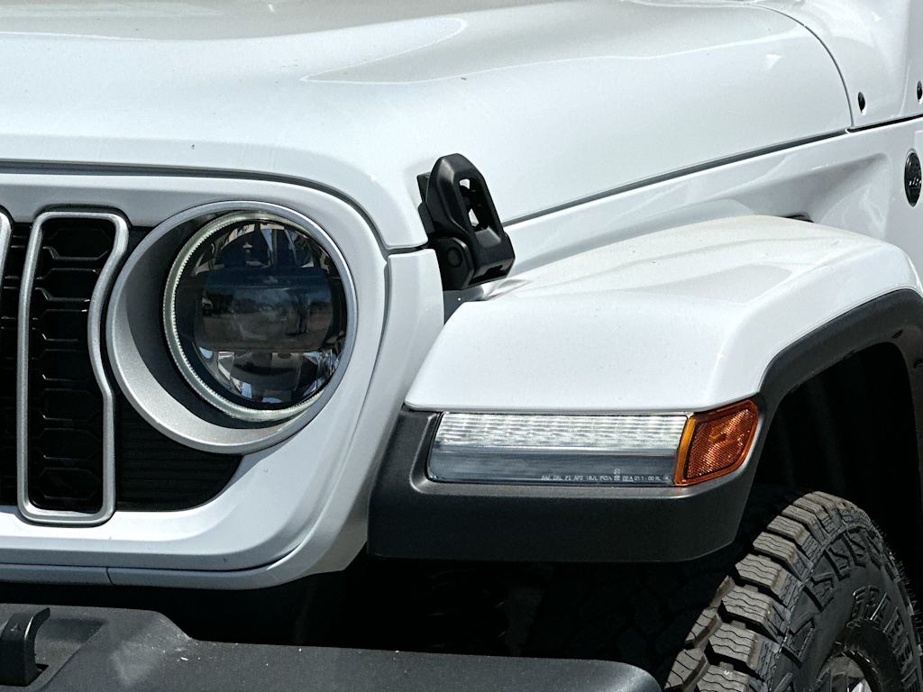 Thumbnail: 2026 Jeep Wrangler - 26