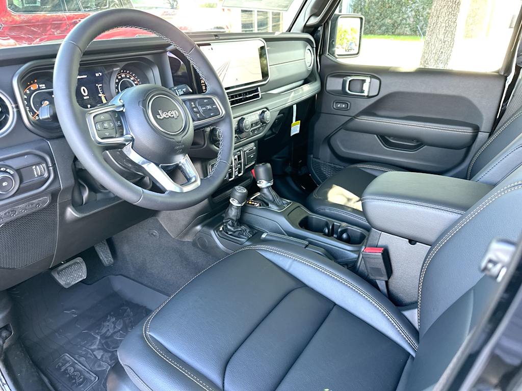 Thumbnail: 2026 Jeep Wrangler - 2