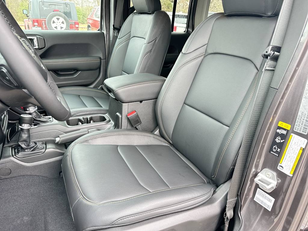 Thumbnail: 2026 Jeep Wrangler - 10