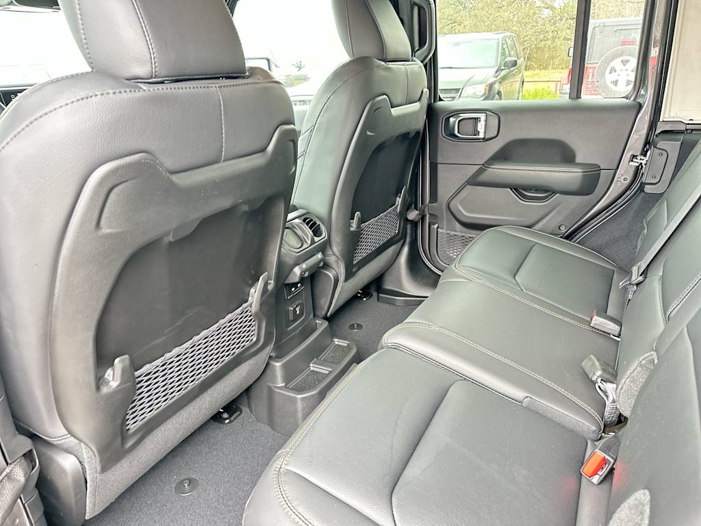 Thumbnail: 2026 Jeep Wrangler - 27