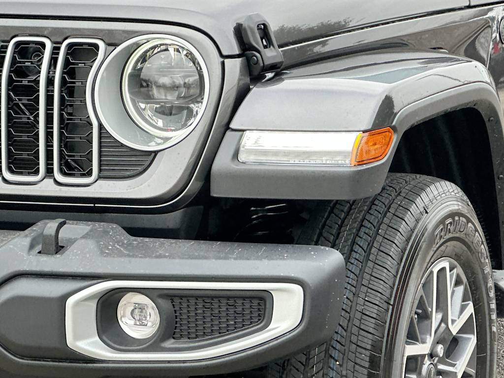 Thumbnail: 2026 Jeep Wrangler - 26