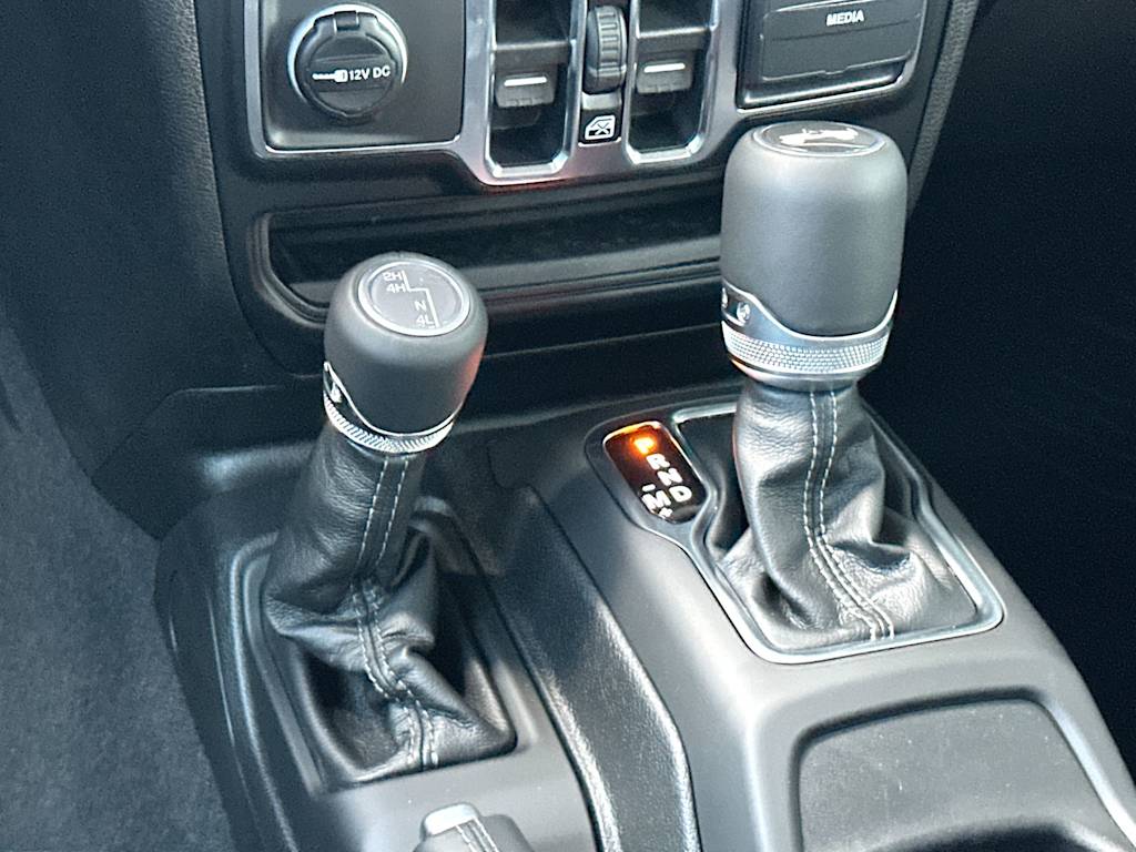 Thumbnail: 2026 Jeep Wrangler - 14