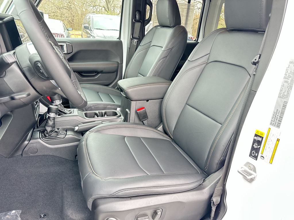 Thumbnail: 2026 Jeep Wrangler - 10