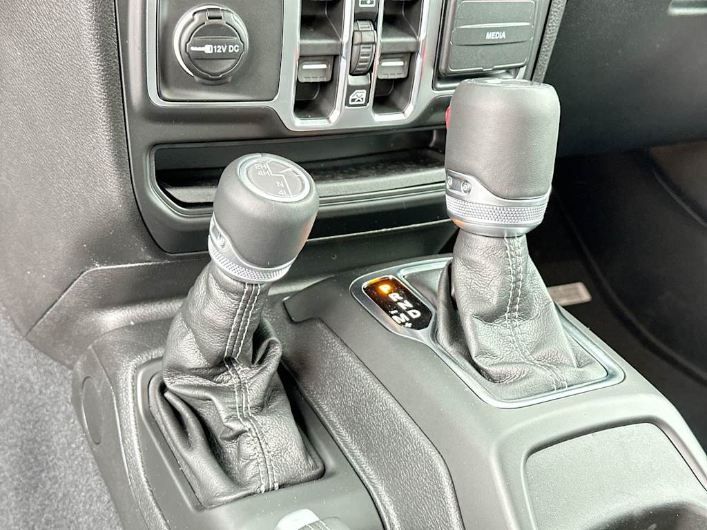 Thumbnail: 2026 Jeep Wrangler - 14