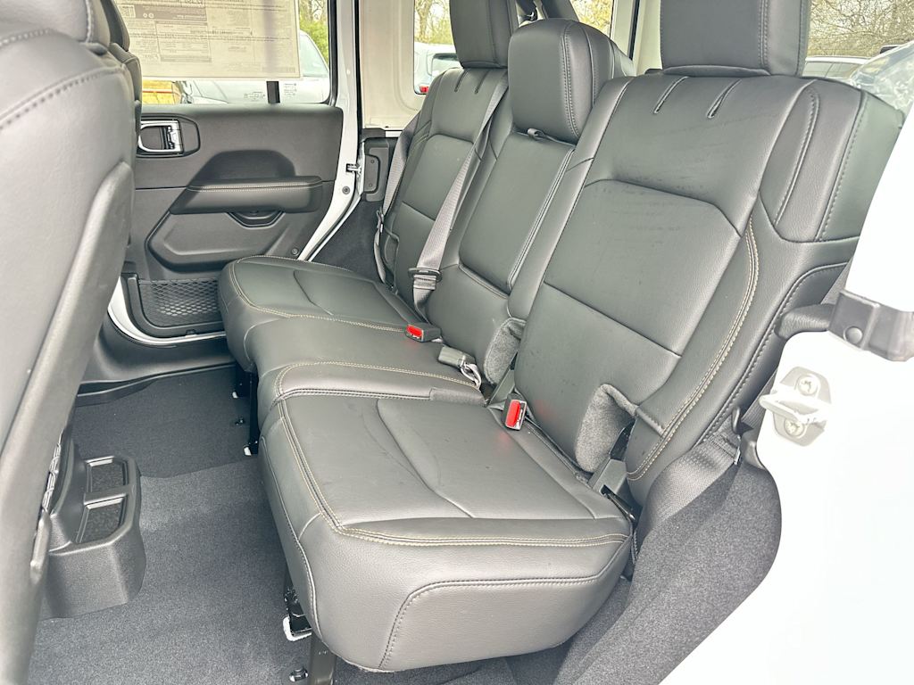 Thumbnail: 2026 Jeep Wrangler - 11