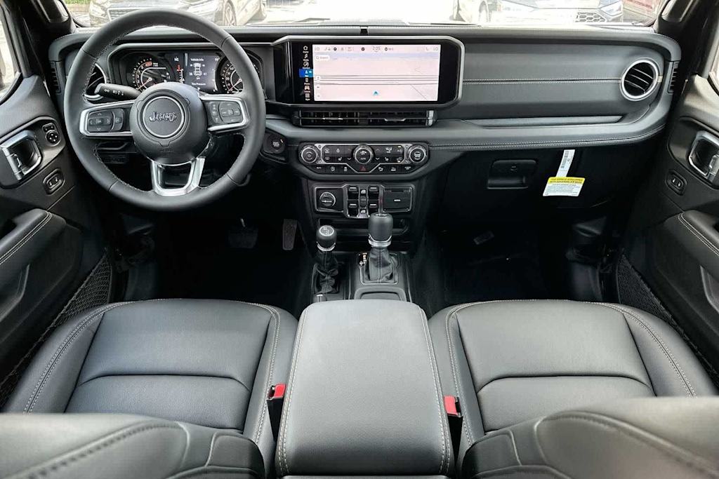 Thumbnail: 2025 Jeep Wrangler - 9