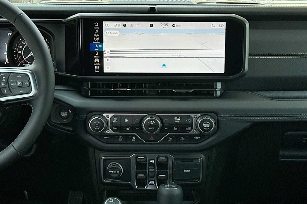 Thumbnail: 2025 Jeep Wrangler - 28