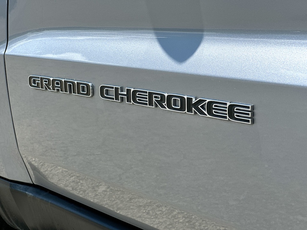Thumbnail: 2020 Jeep Grand Cherokee - 7