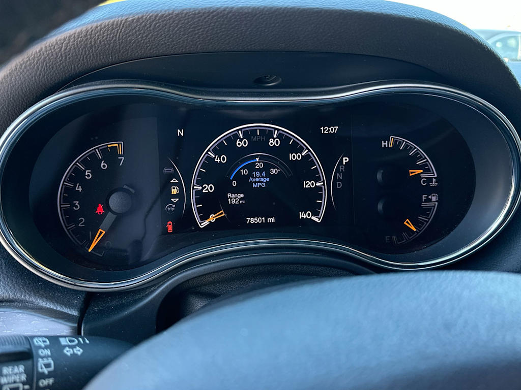 Thumbnail: 2018 Jeep Grand Cherokee - 15