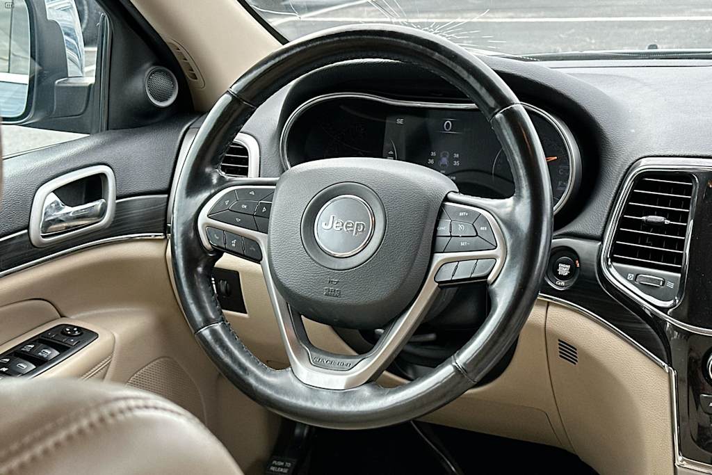 Thumbnail: 2021 Jeep Grand Cherokee - 12
