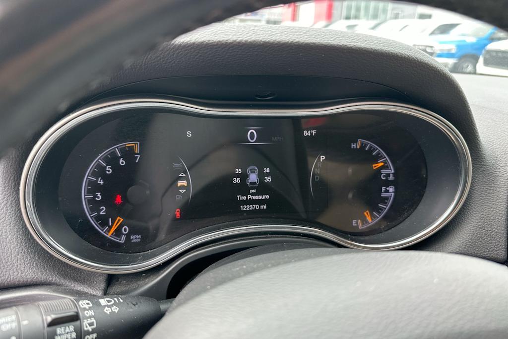 Thumbnail: 2021 Jeep Grand Cherokee - 15
