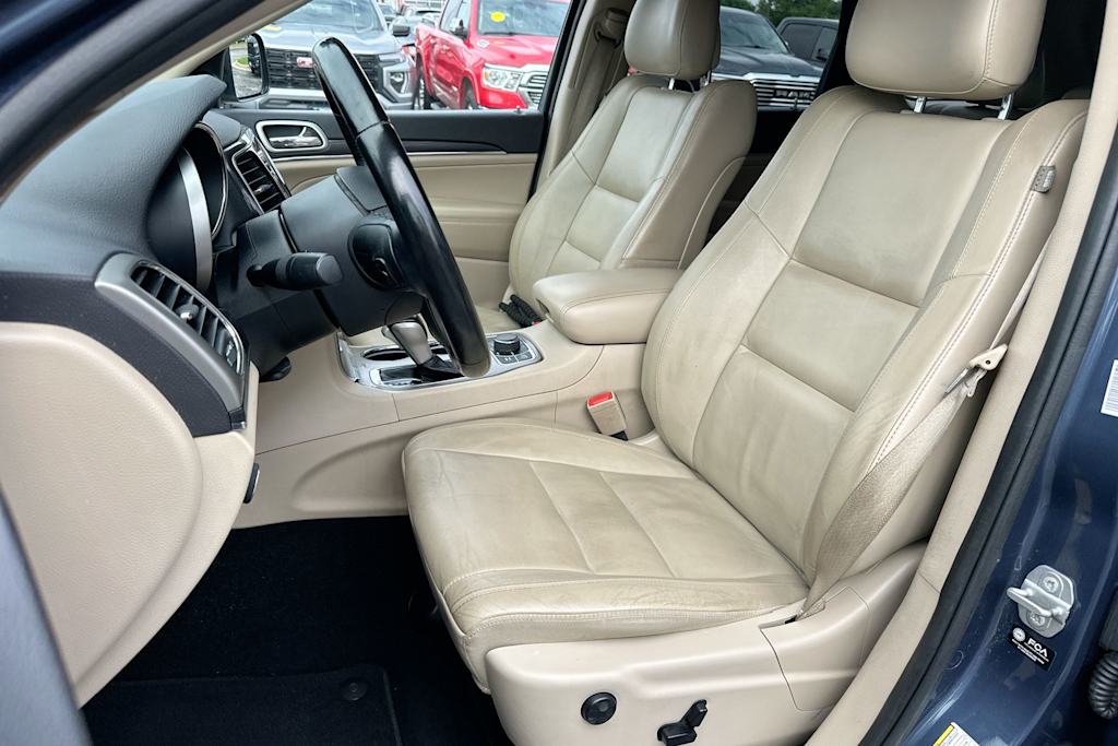 Thumbnail: 2021 Jeep Grand Cherokee - 10