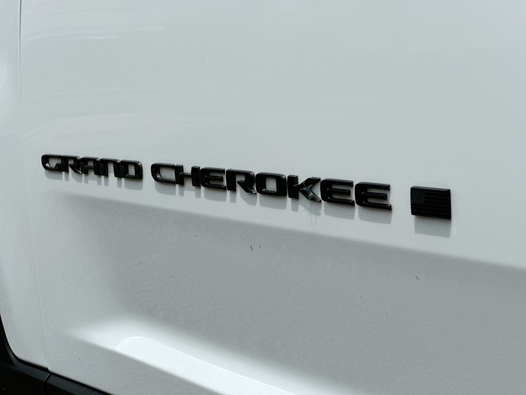 Thumbnail: 2024 Jeep Grand Cherokee - 7