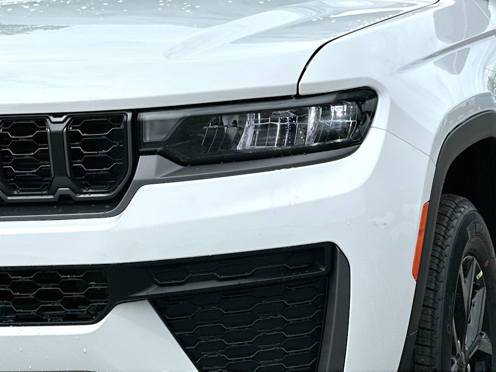Thumbnail: 2026 Jeep Grand Cherokee - 26
