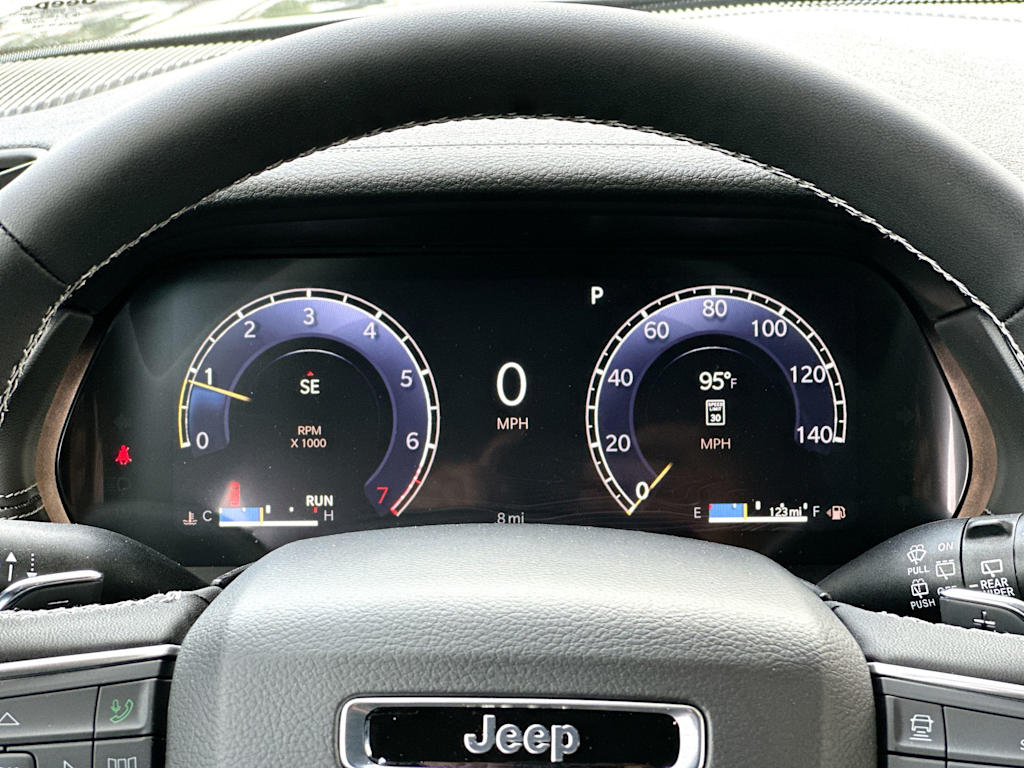 Thumbnail: 2026 Jeep Grand Cherokee - 14