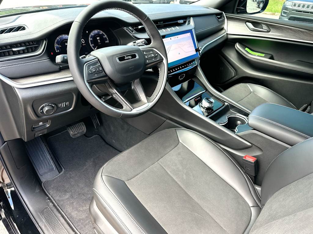 Thumbnail: 2026 Jeep Grand Cherokee - 2