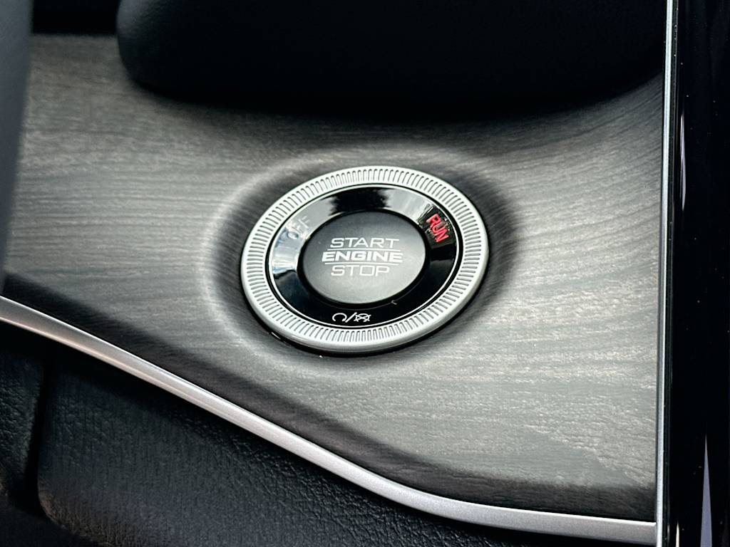 Thumbnail: 2025 Jeep Grand Cherokee - 28