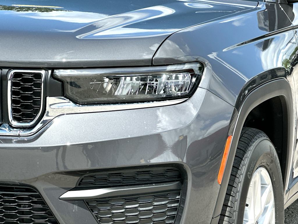 Thumbnail: 2026 Jeep Grand Cherokee - 26