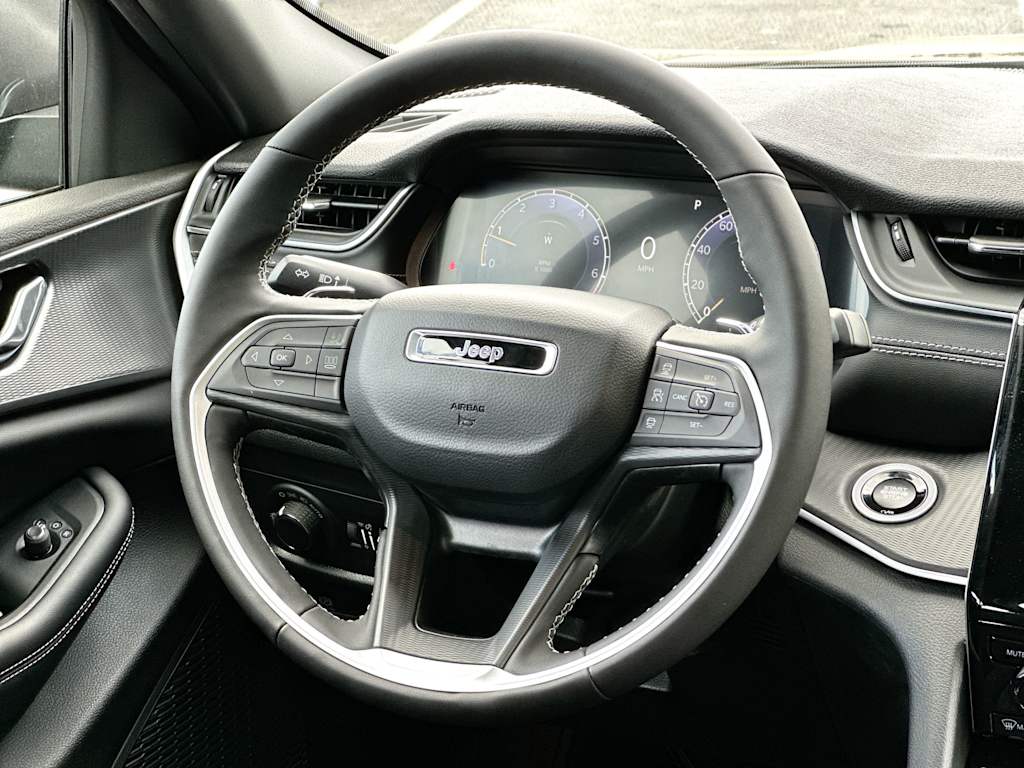 Thumbnail: 2026 Jeep Grand Cherokee - 12