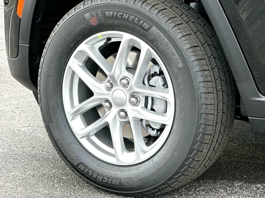 Thumbnail: 2026 Jeep Grand Cherokee - 8