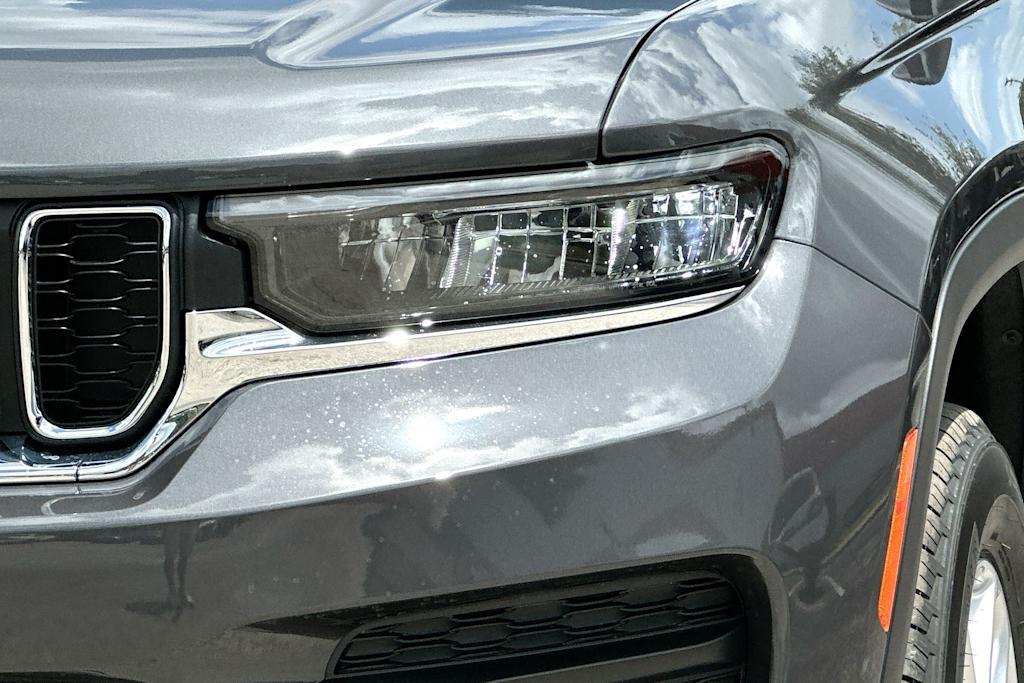 Thumbnail: 2026 Jeep Grand Cherokee - 26
