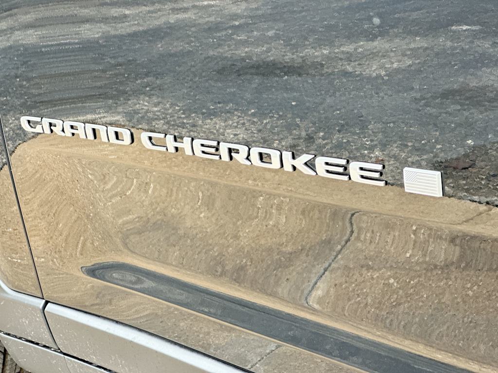 Thumbnail: 2025 Jeep Grand Cherokee - 7