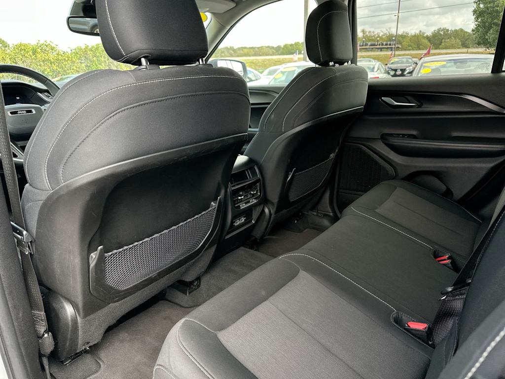 Thumbnail: 2023 Jeep Grand Cherokee - 27